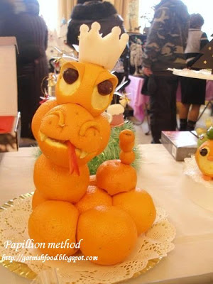 how to make fruit sculpture