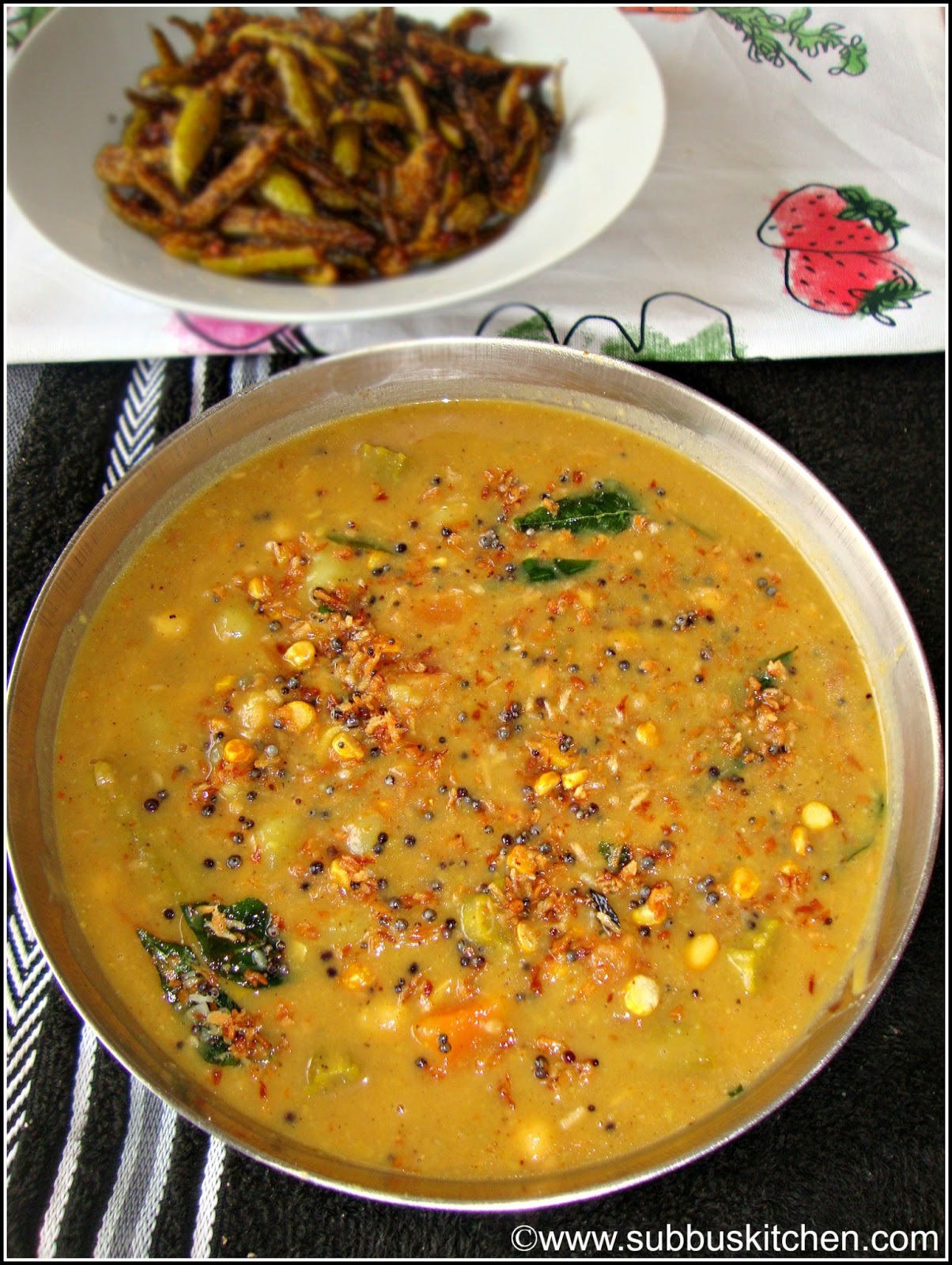Puliyita Poritha(Poricha) Kuzhambu Puliyita Poritha(Poricha) Kuzhambu