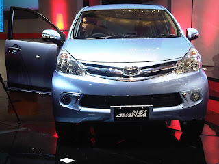 Toyota avanza car 2013 front view - صور سيارة تويوتا افانزا 2013 من الخارج Toyota avanza car 2013 front view - صور سيارة تويوتا افانزا 2013 من الخارج