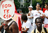 manifestação em Santa Cruz, RJ, contra a Thyssen/Krupp + Companha Siderúrgica do Atlântico (TKCSA)