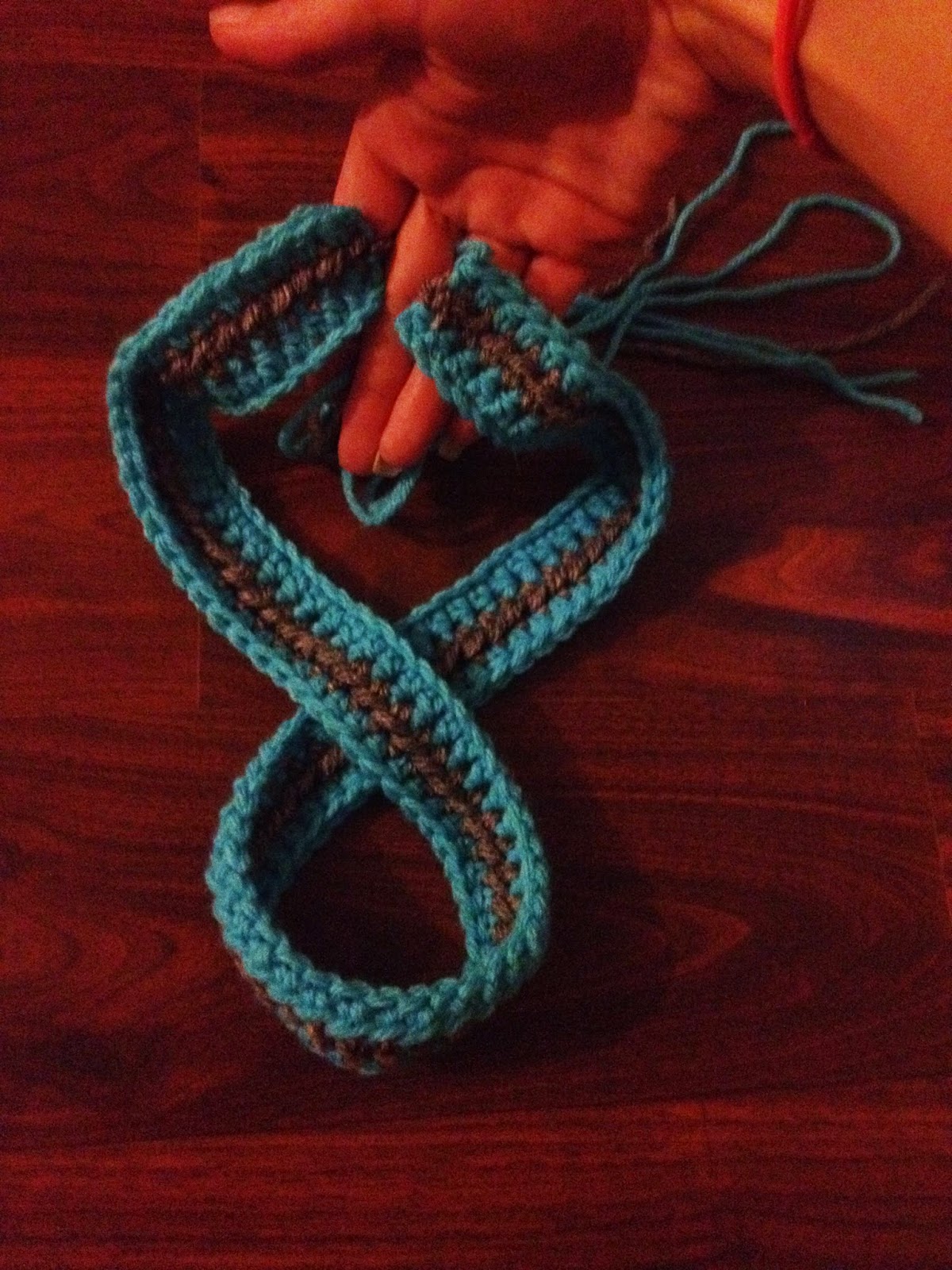 MandaLynns Crochet Treasures : Crochet Infinity Scarf for Pup- Free ...