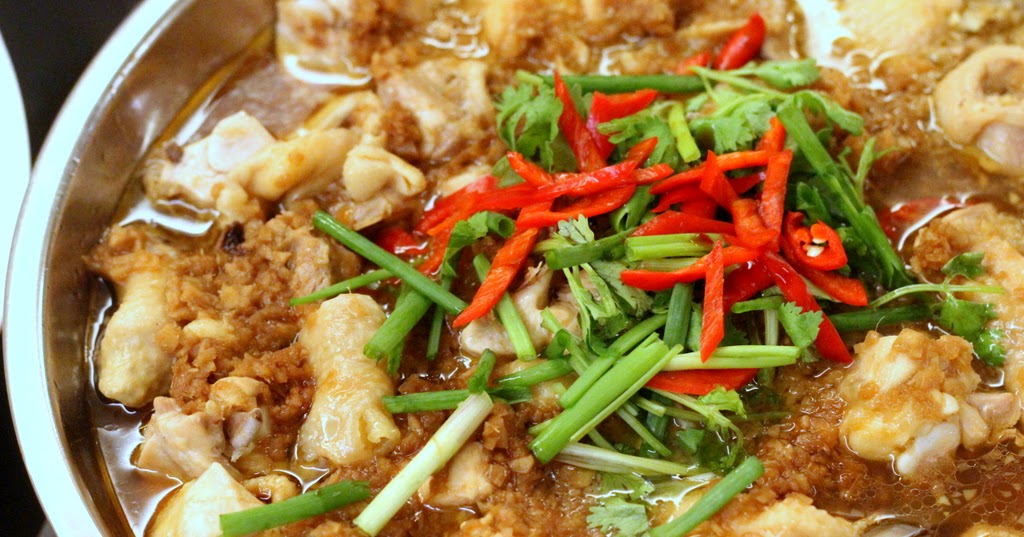 The Food Canon - Inspiring Home Cooks: Steamed "Kampung" Chicken in