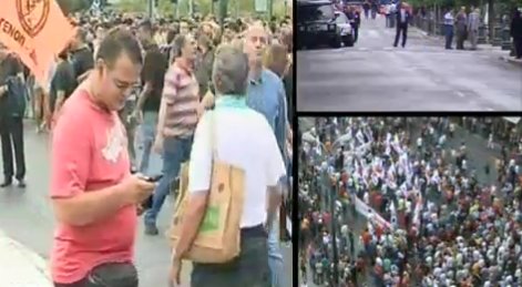 Χιλιάδες διαδηλωτές σε Σύνταγμα και Ομόνοια (εικόνες) 14 43454134342334241221