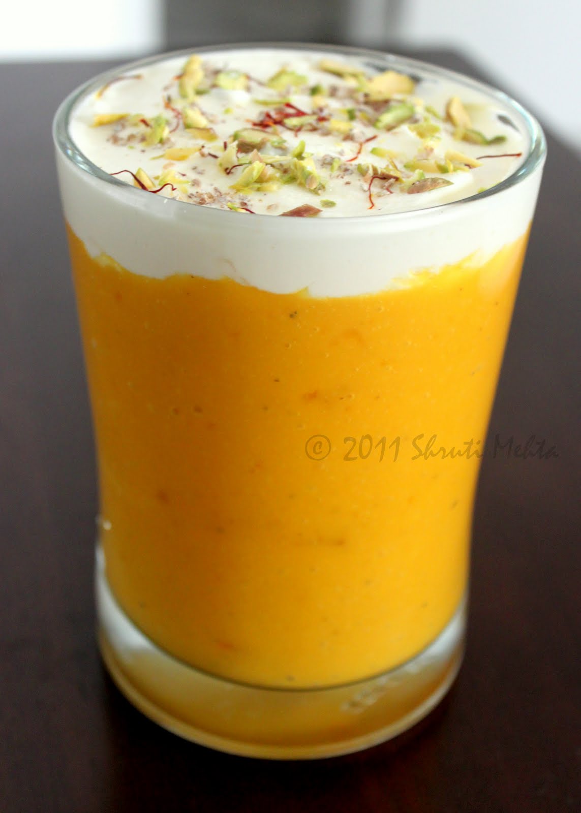 Love II Cook Mangoes and cream