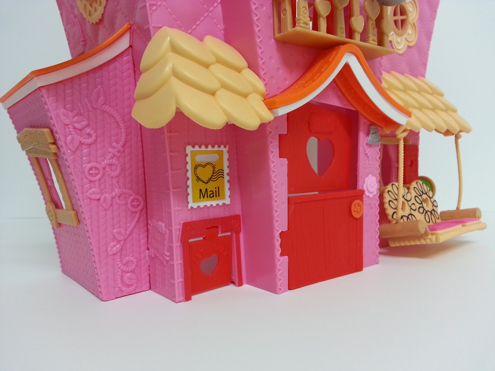 Jane Chérie Mini Lalaloopsy Sew Sweet Playhouse