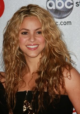 Shakira hairstyle