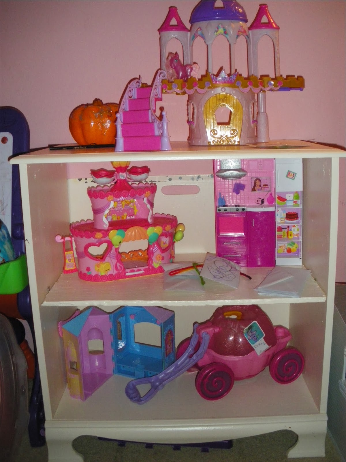 Dumpy Dresser to Toy Storage