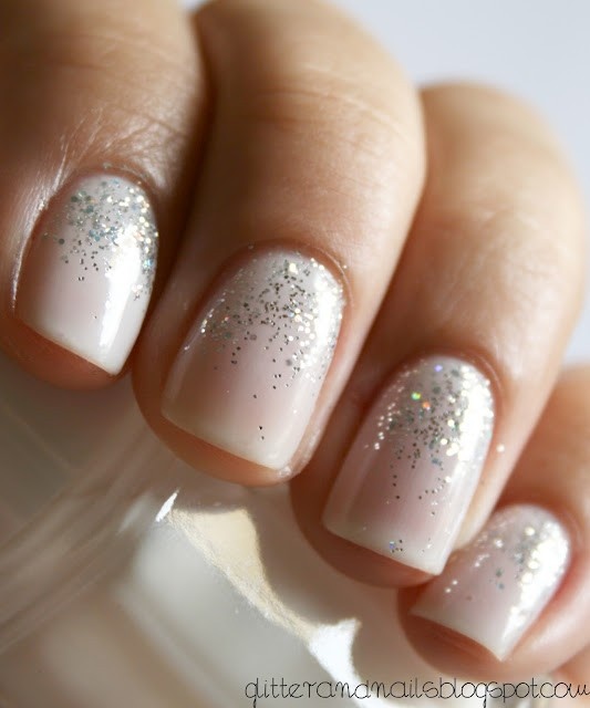 I Am The Daughter Of A King Ombre Sparkle Nails Fall 2017 Fashion Simple But Chic I M Loving The Light Pink