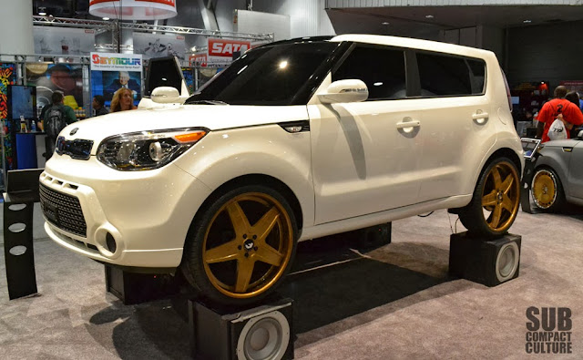 The 2014 Kia "Amped" Soul on 22" wheels/tires.