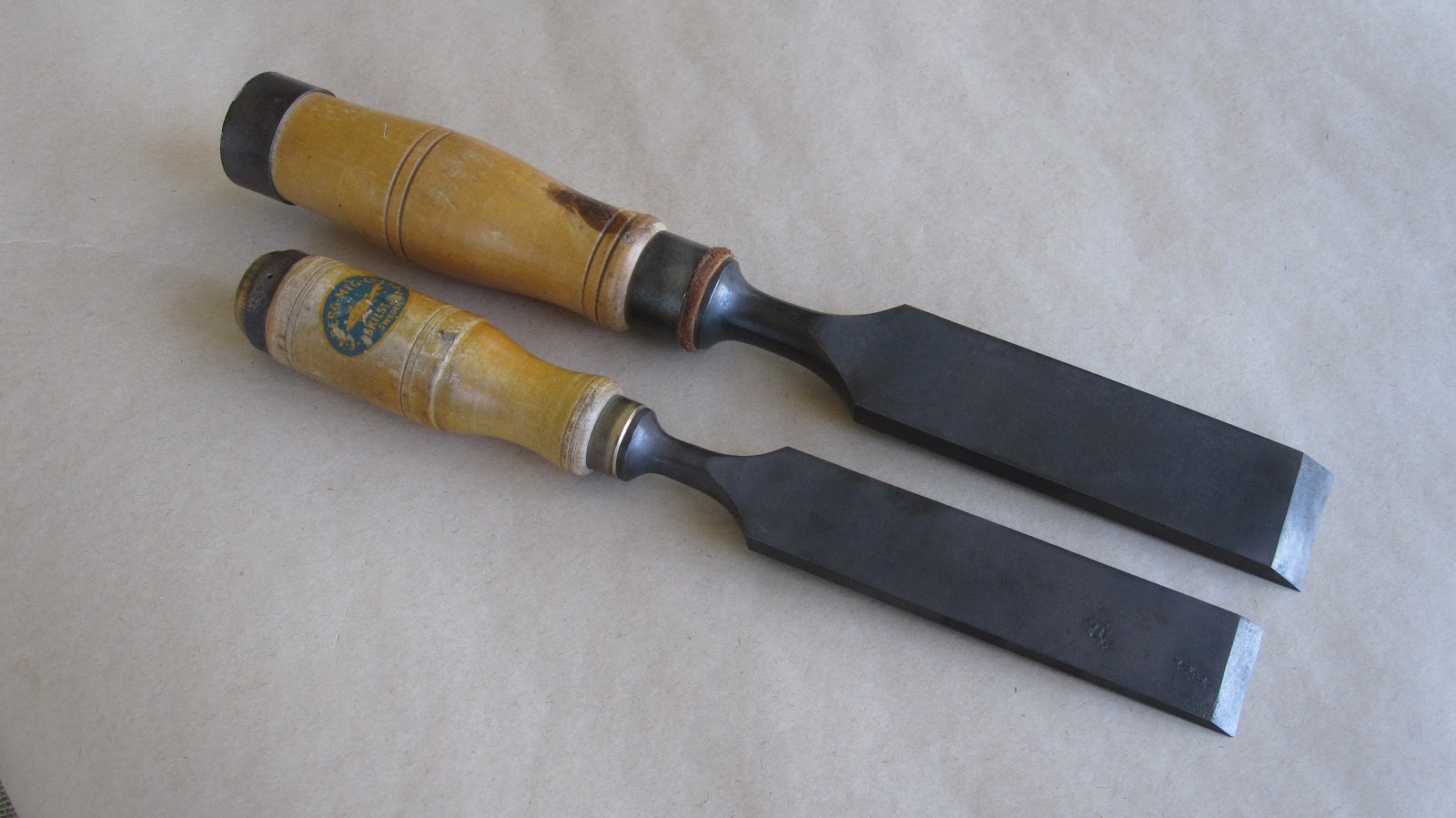 Barold's Tools Erik Anton Berg Register Chisels 2 styles