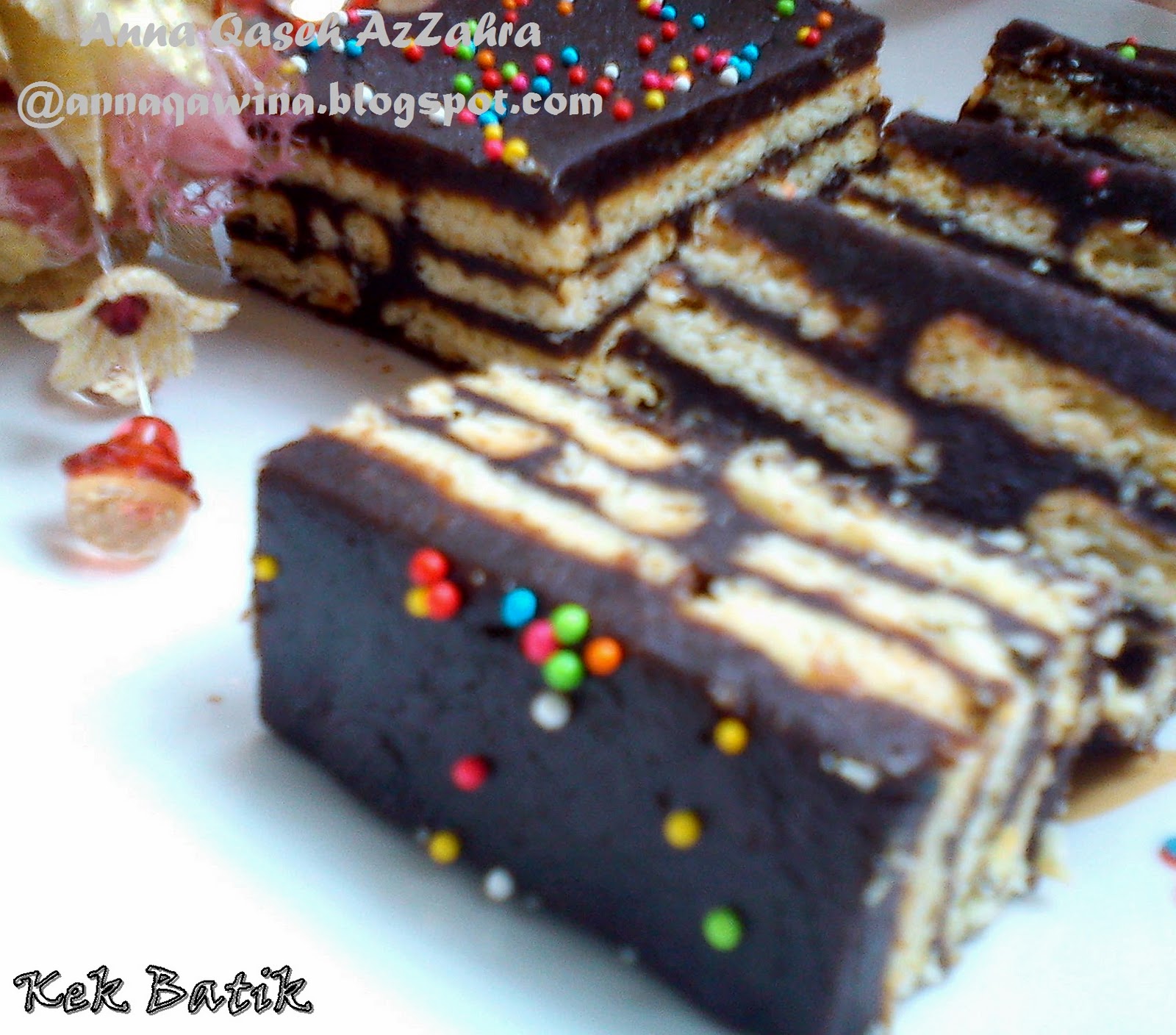 Heyy!! AnnaQawina disini KEK BATIKSky Blue�s Kitchen
