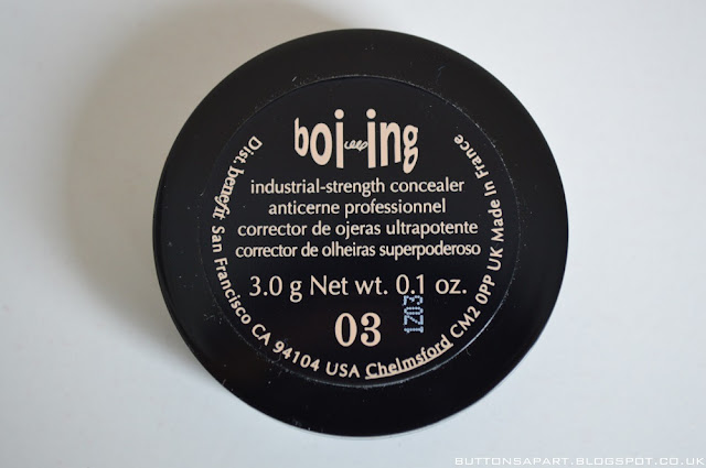 a picture of benefit boiing concealer