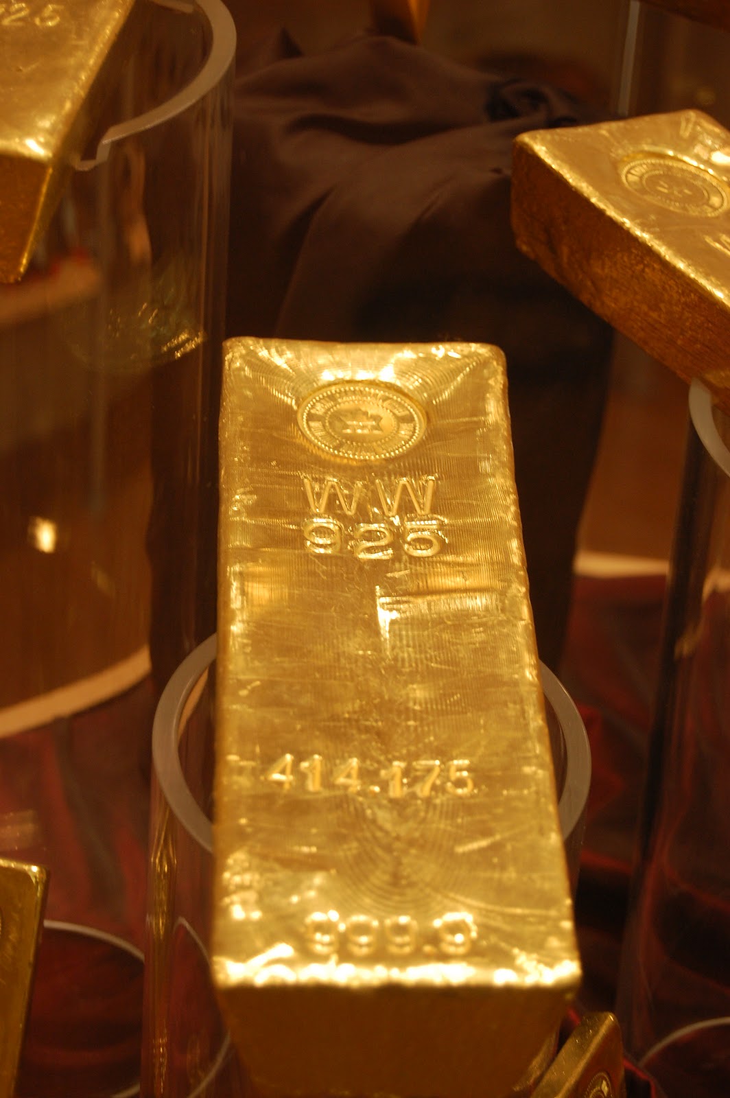 A visit to Royal Canadian Mint, Ottawa 7aum Suvai