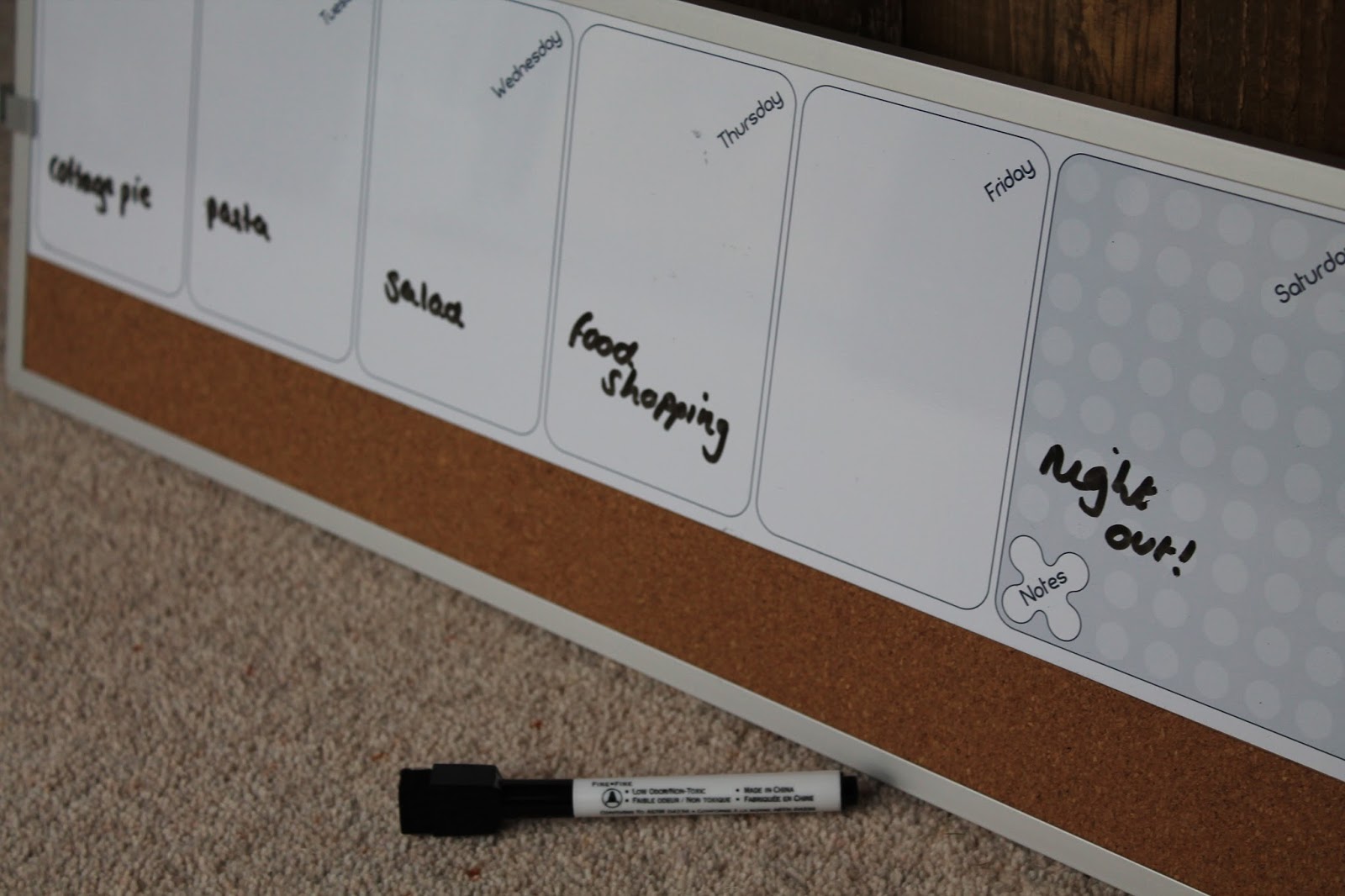Shoplet UK Acco Quartet Magnetic Weekly Organiser Shoplet UK Acco Quartet Magnetic Weekly Organiser