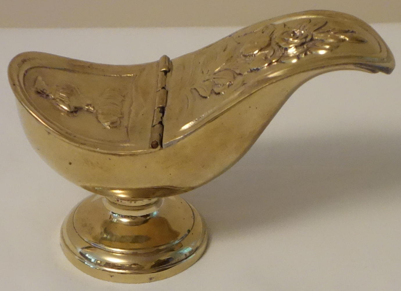 Servimus unum Deum Latin Mass Altar Serving and Related Matters in the Toronto Archdiocese