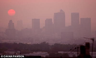 >UK experiences warmest weather in 5 years while Texas experiences warmest weather on record!