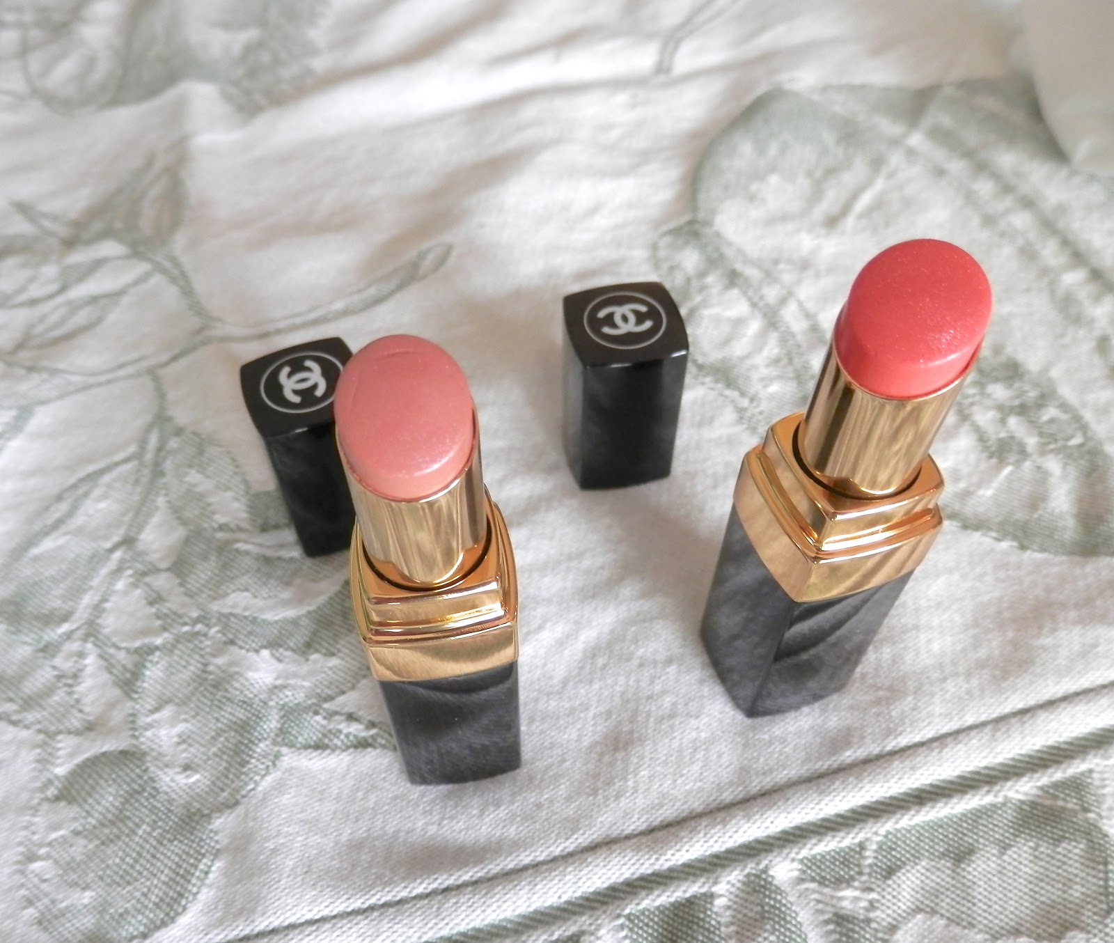 Dosanko in the South: Swatches on Chanel Rouge Coco Shine
