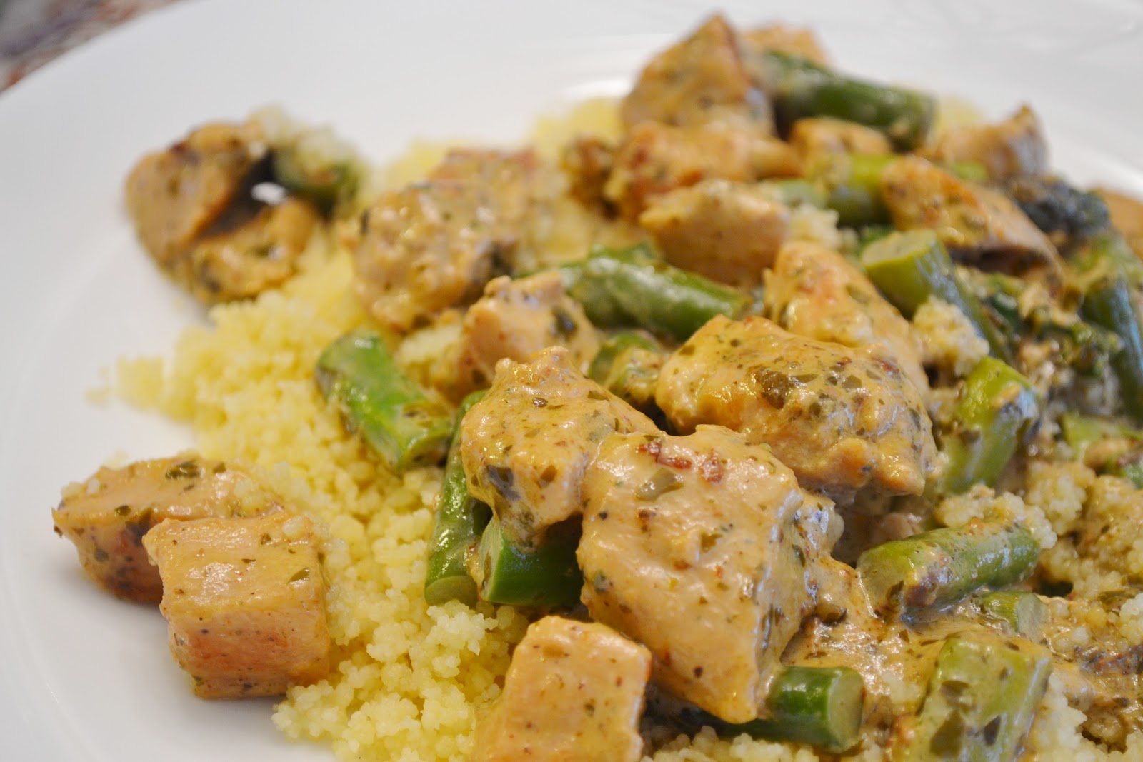 Meals at the Muirs Pesto Chicken and Asparagus