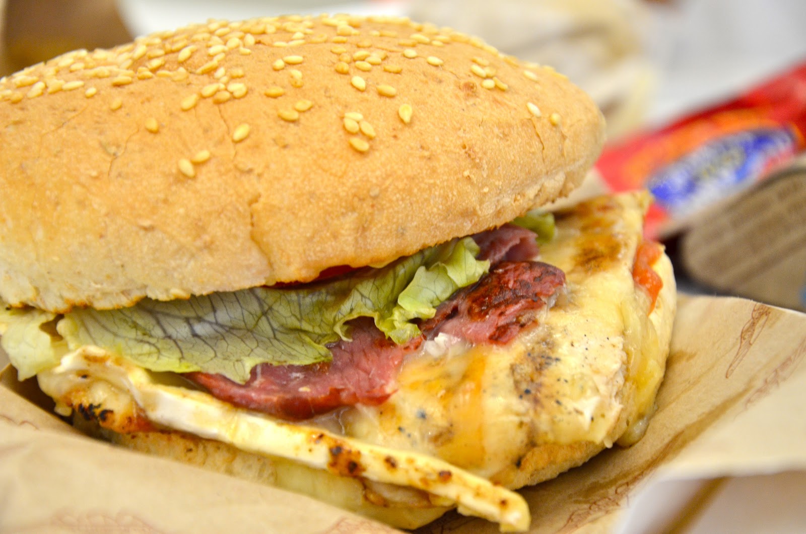 Living to EAT Backfire Gourmet Chicken Burger Dhs 31, Burger Fuel