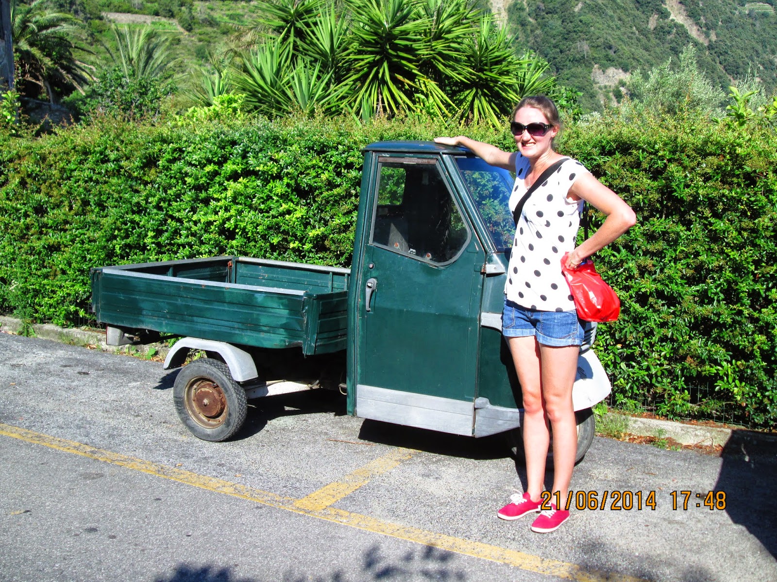 Corniglia Ape little green bakkie pickup in Italy