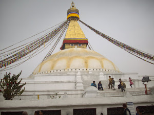 Boudhnath Stupa (Sunday 13-11-2011)