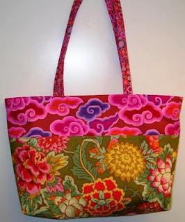 Lazy Days Quilted Tote tutorial at Better Homes  Gardens