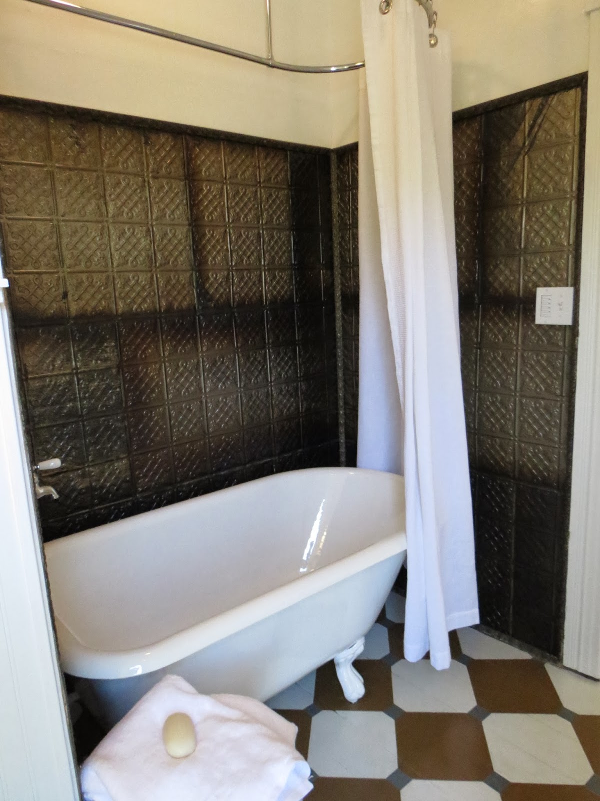 Shannon S Blog My Salvaged Bathroom Design Featured On