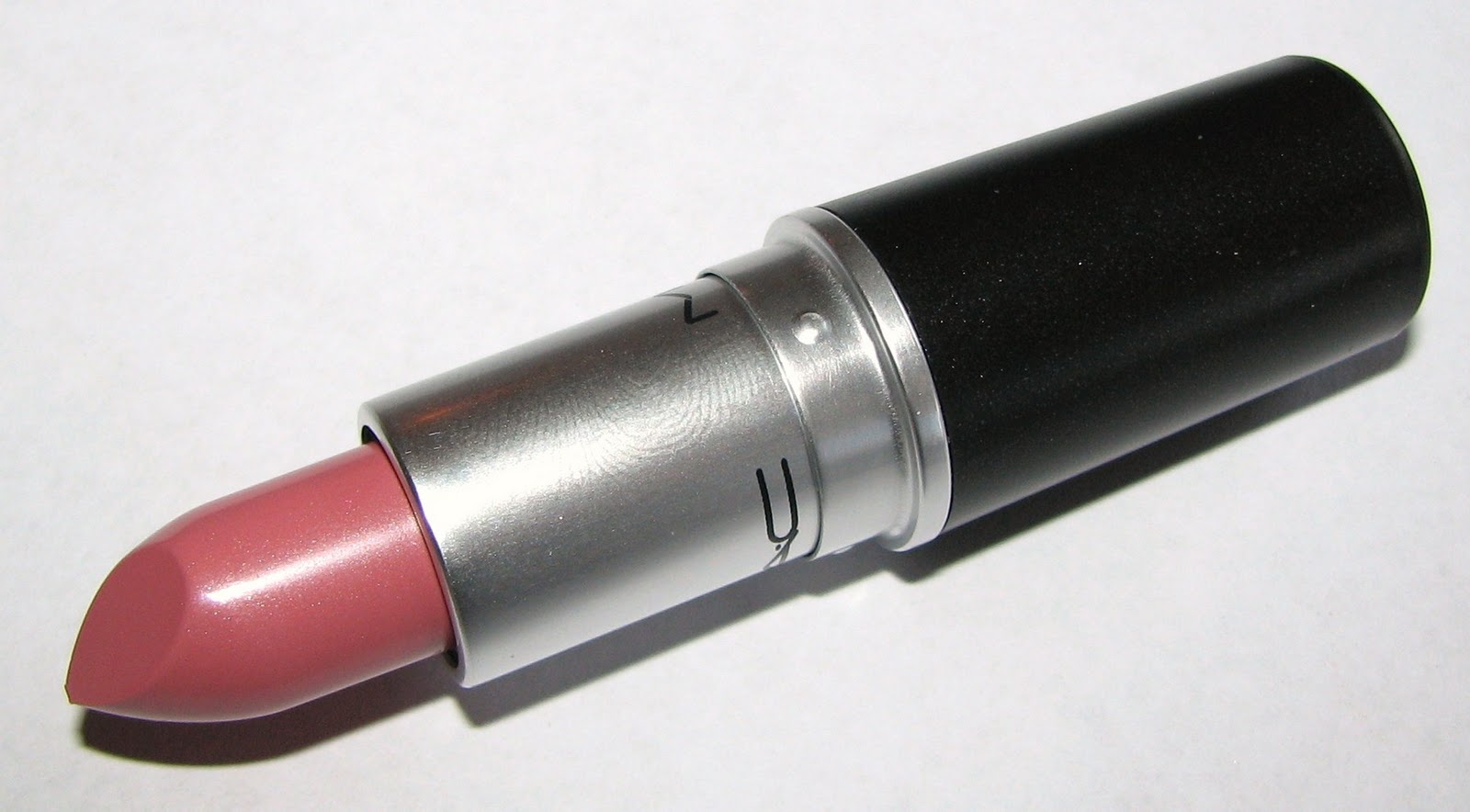 Blushing Noir MAC Angel Lipstick Swatches and Review