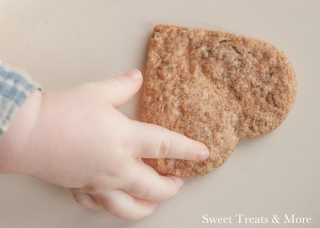 what age can you give teething biscuits