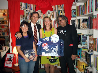 Presentación de LOS MEAGRADA en la librería El Dragón Lector Los Meagrada, Gracia Iglesias, Susana Rosique, Álvaro Fierro, El Dragón Lector, Editorial Bornova, Ballena de Cuentos