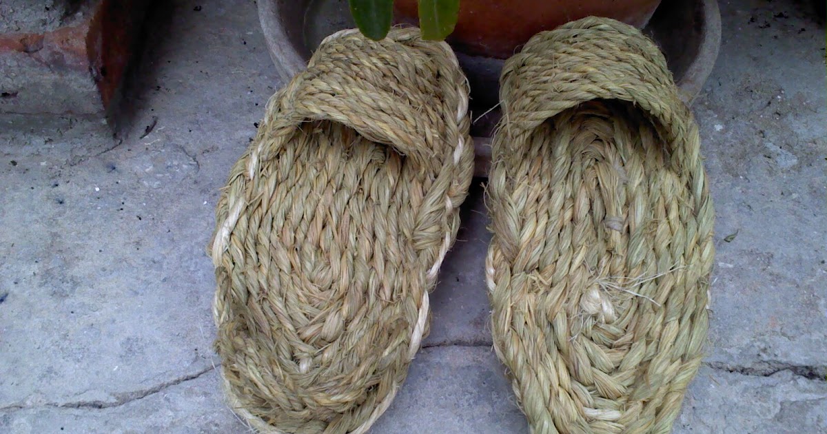 Anncraftedinspain Esparto grass sandals and paintings