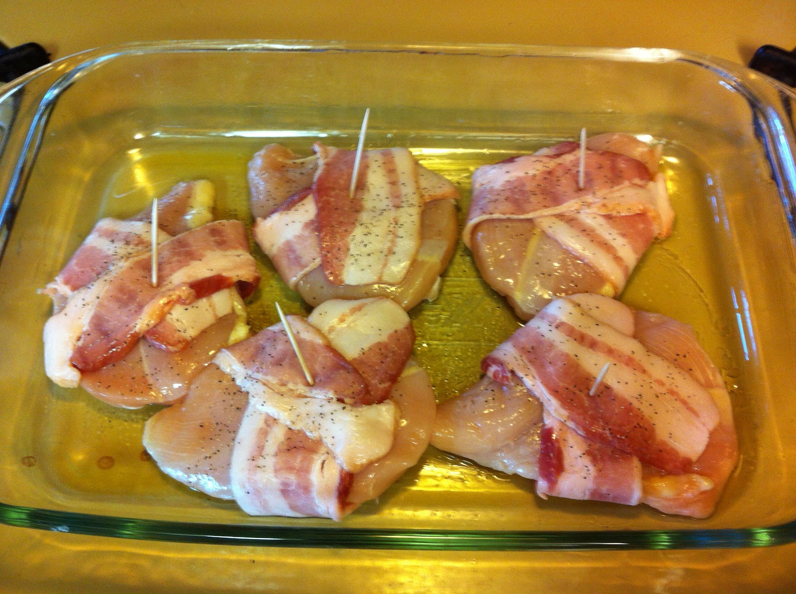 Secret Recipes of a Skinny Girl: We like to eat, too!: Bacon Cheddar