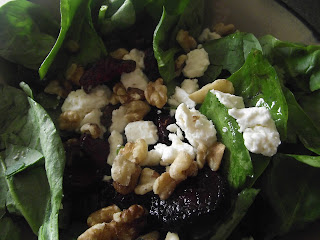Beet, feta and walnut spinach salad Beet, feta and walnut spinach salad