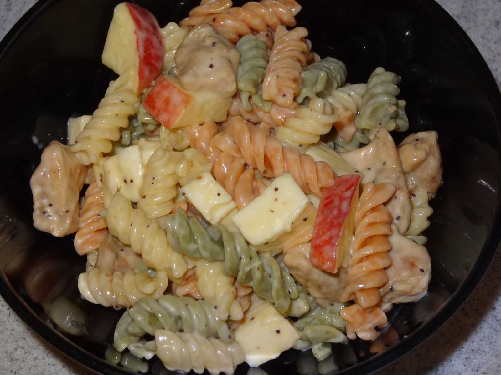 What's cookin', Mom? ChickenApple Pasta Salad