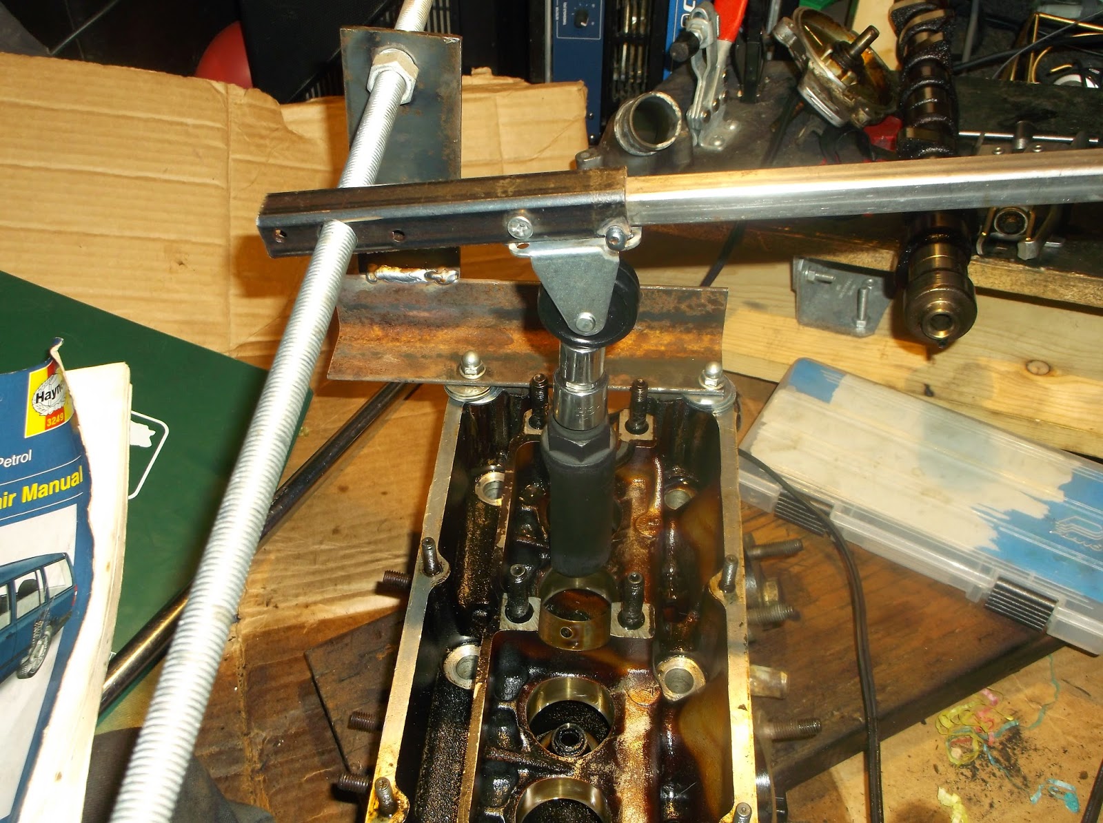 French Fry Cattaneo Volvo 940 Homemade Valve Spring Compressor