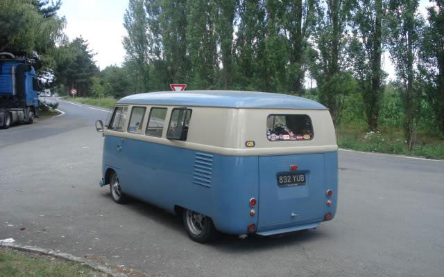 http://4.bp.blogspot.com/-Gc6M_yTvecc/UAxIXN4beQI/AAAAAAAACQI/lmRiYHmZvLU/s1600/vw-microbus.jpg