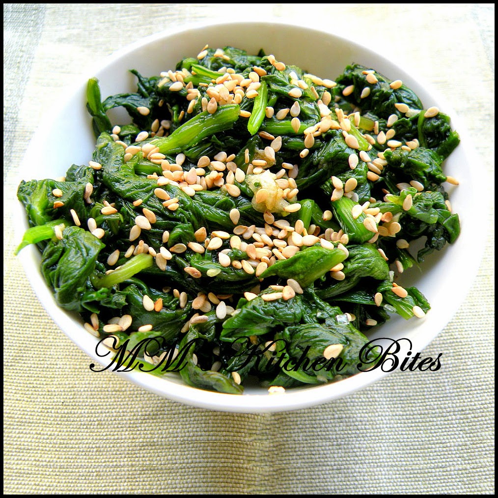 MM's Kitchen Bites Shigumchi Namul (Korean Spinach Salad)......life