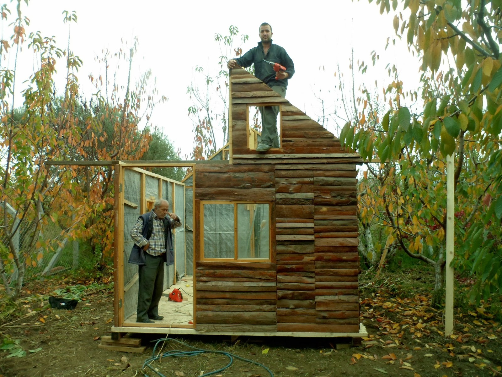 Ahşap ev 12 m2 batarkatlı tomruk ev