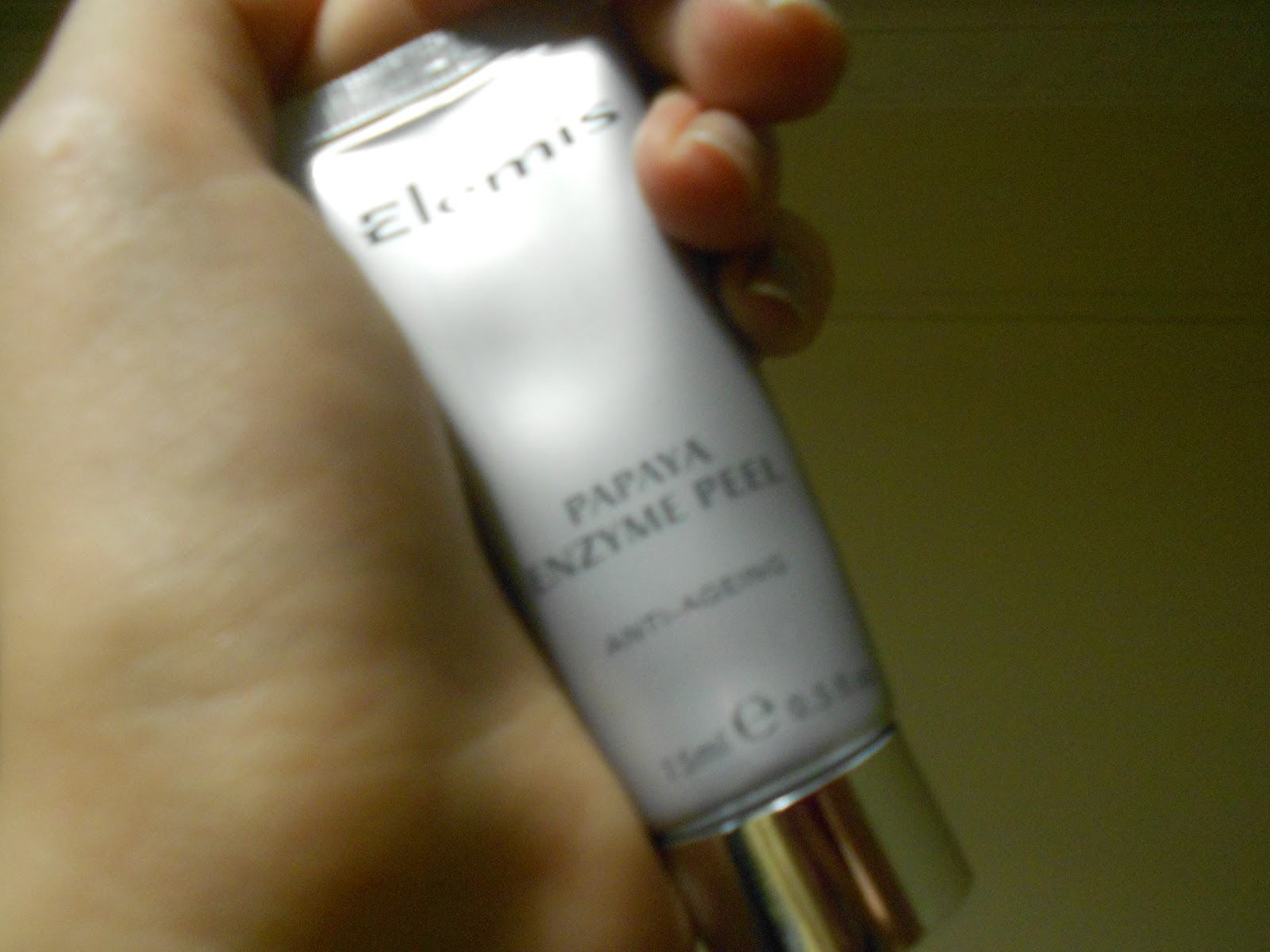 Elemis Papaya Enzyme Peel Review Bee Waits For No One