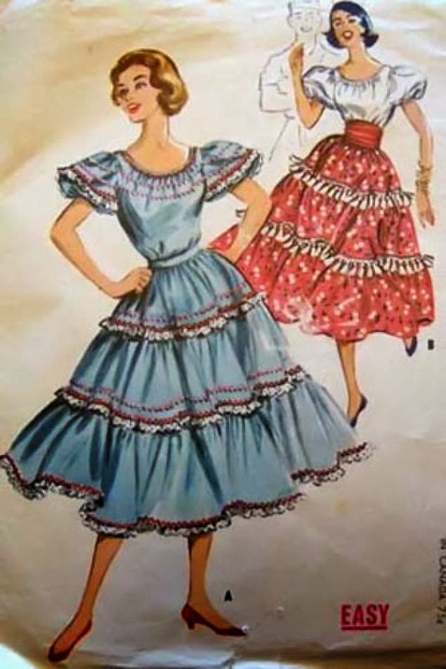 Mrs. Button's Vintage Corner Vintage Patio Dresses And A Pattern