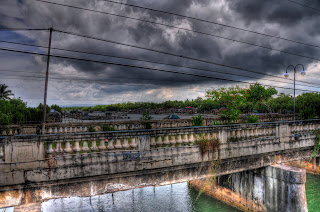 HDR Bridge