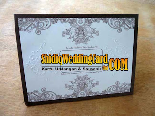 http://www.shidiqweddingcard.com/2015/11/ml-875.html