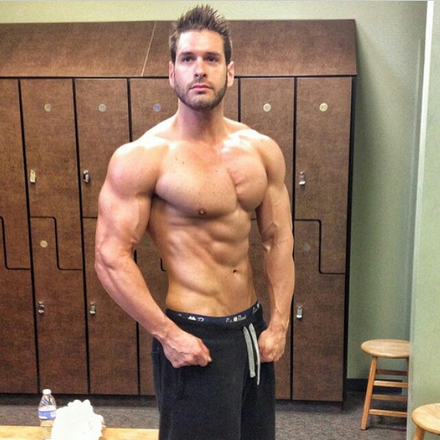 HOW TO BUILD BIG MUSCLES MASS FAST . Men's Fitness & Workouts Fix.