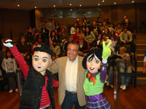 http://4.bp.blogspot.com/-GeC-Qta0V8U/TfHHPUu3uWI/AAAAAAAArNY/juIpsnzW0ss/s1600/309744363.jpg