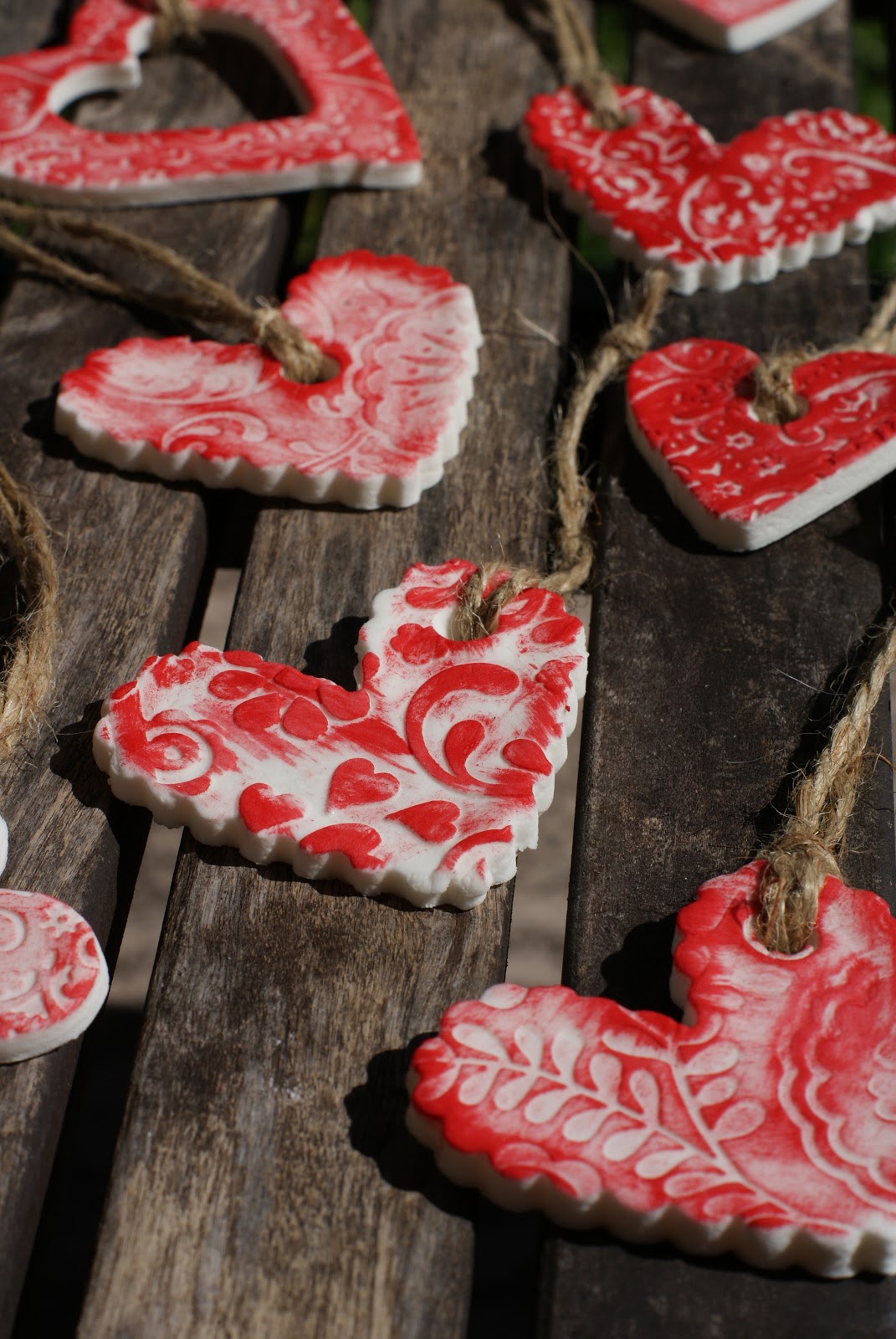 I Hold All The Cards: DIY Clay Christmas Ornaments