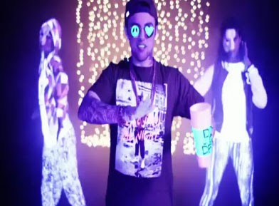 Loud - Mac Miller (Video Oficial) | Video y Letra