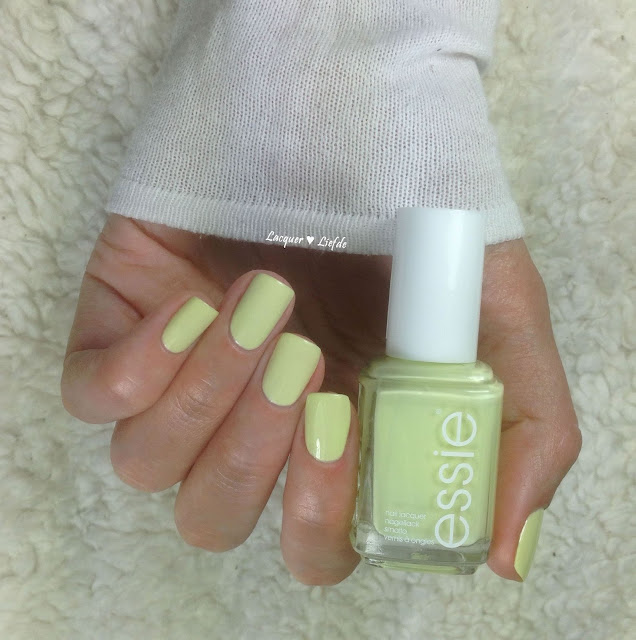 Essie Chillato 371 Peach Side Babe Sommer Kollektion 2015 Essie Chillato 371 Peach Side Babe Sommer Kollektion 2015