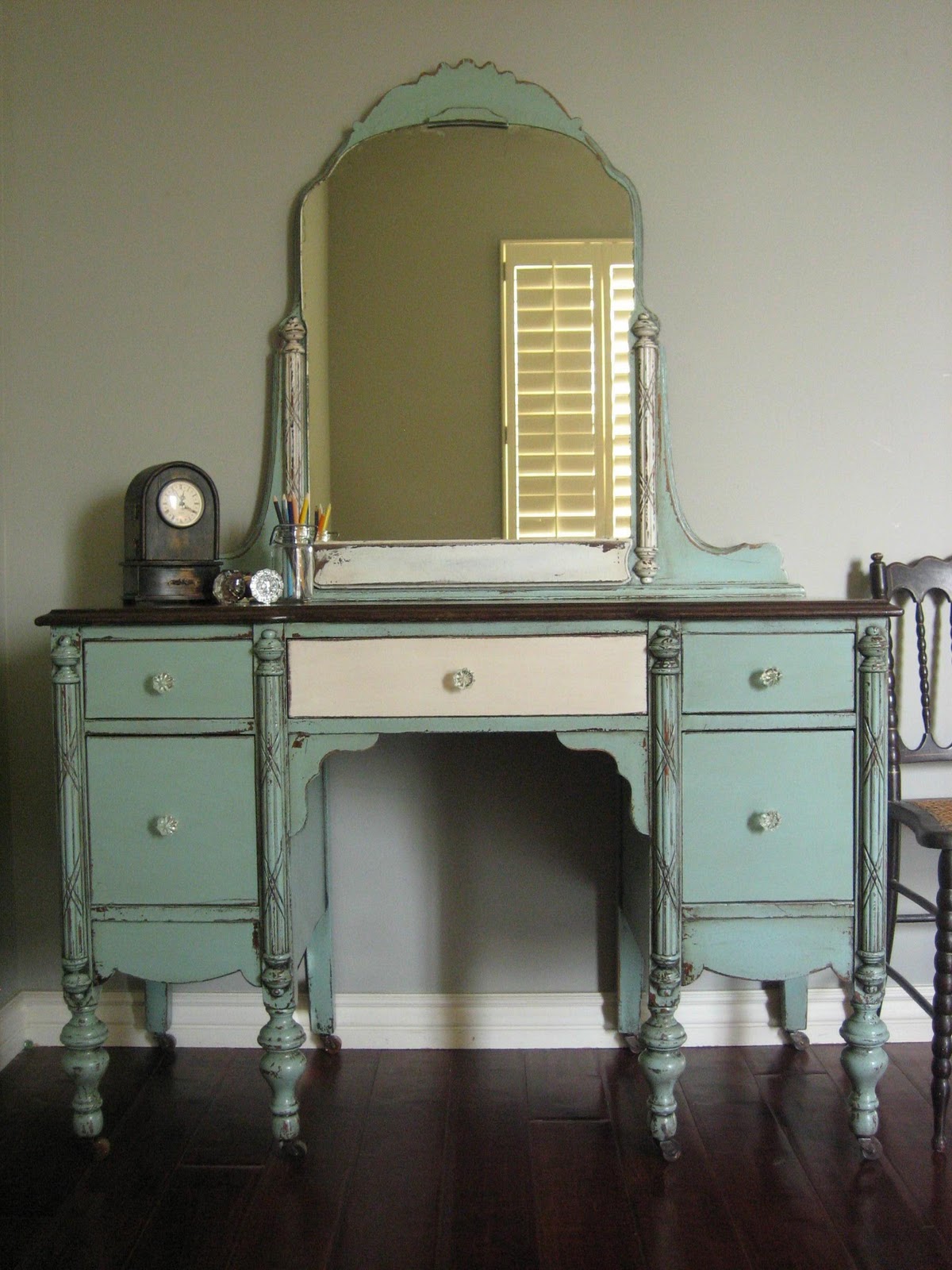 French Country Vanity | 1200 x 1600 · 269 kB · jpeg