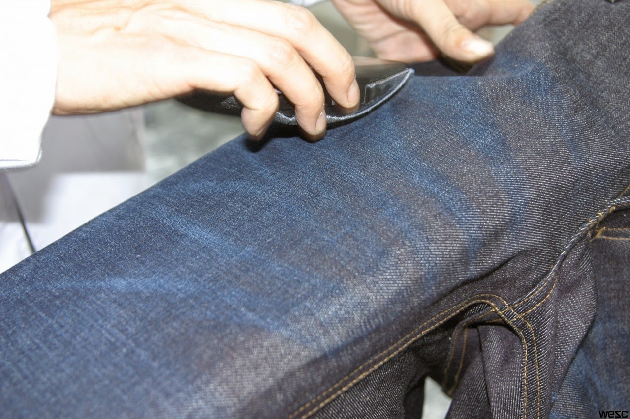 HOW TO FADE JEANS
