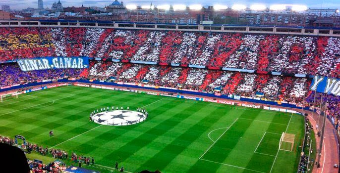 La afición del Atlético ofreció un maravilloso espectáculo difícil de encontrar en Europa. La afición del Atlético ofreció un maravilloso espectáculo difícil de encontrar en Europa.